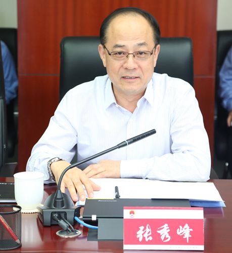 内蒙古自治区人民检察院党组成员,反贪局长张秀峰深入鄂尔多斯听取